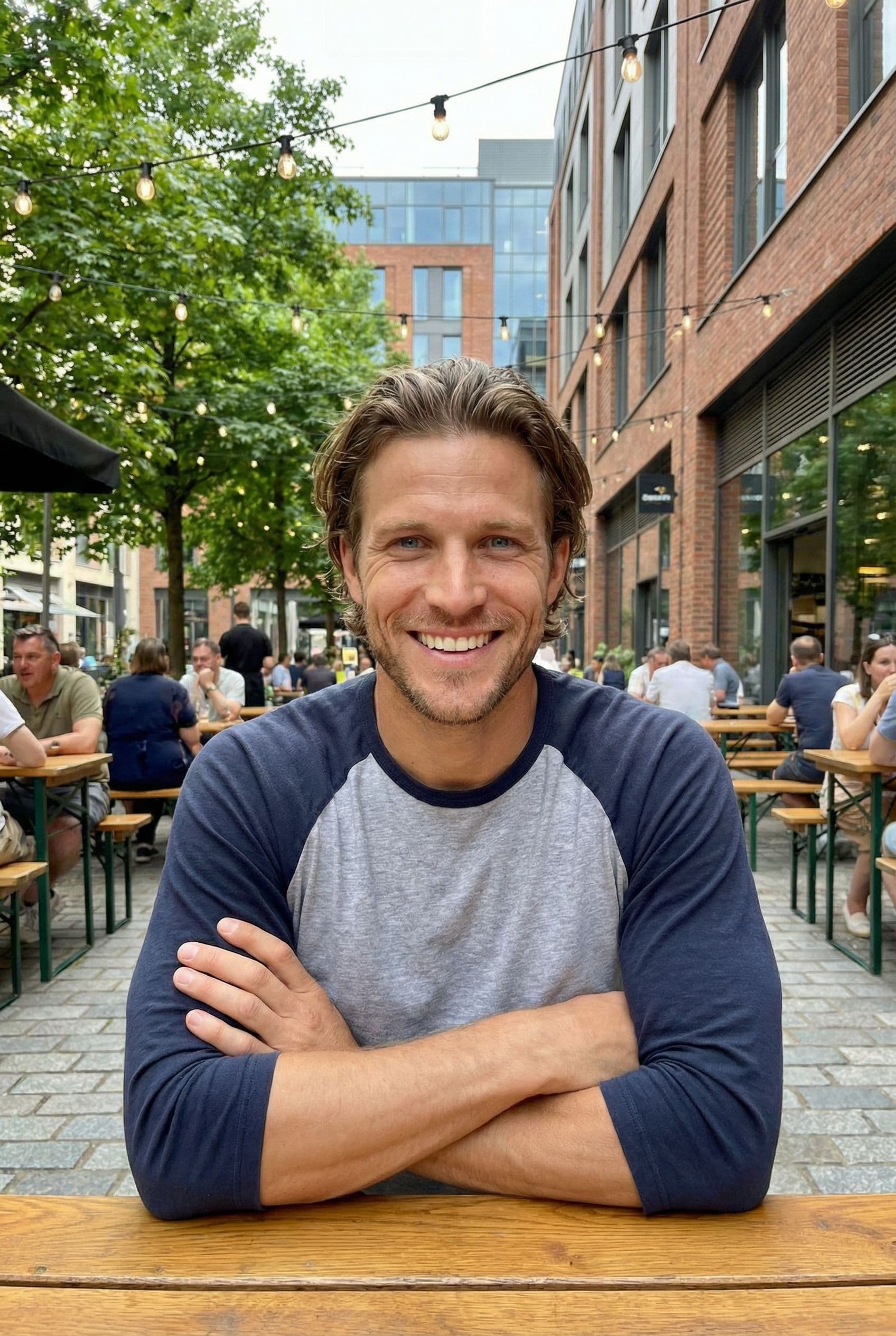AI Brunch Dating Photos example showing a bright brunch café, terrace, or relaxed daytime table