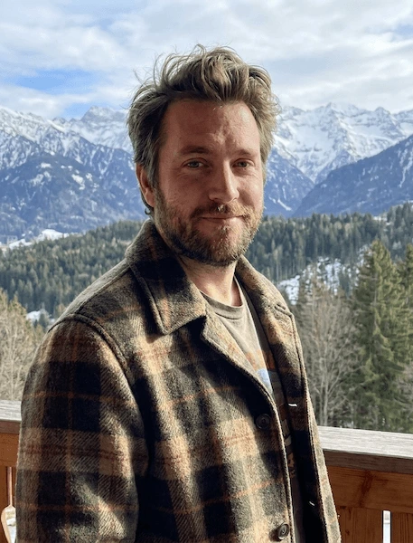 AI Tinder Photo Generator example 2 — photorealistic AI photo generated from selfies